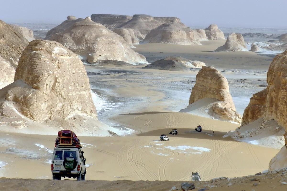 Day 1: Cairo – Bahariya Oasis – White Desert Adventure