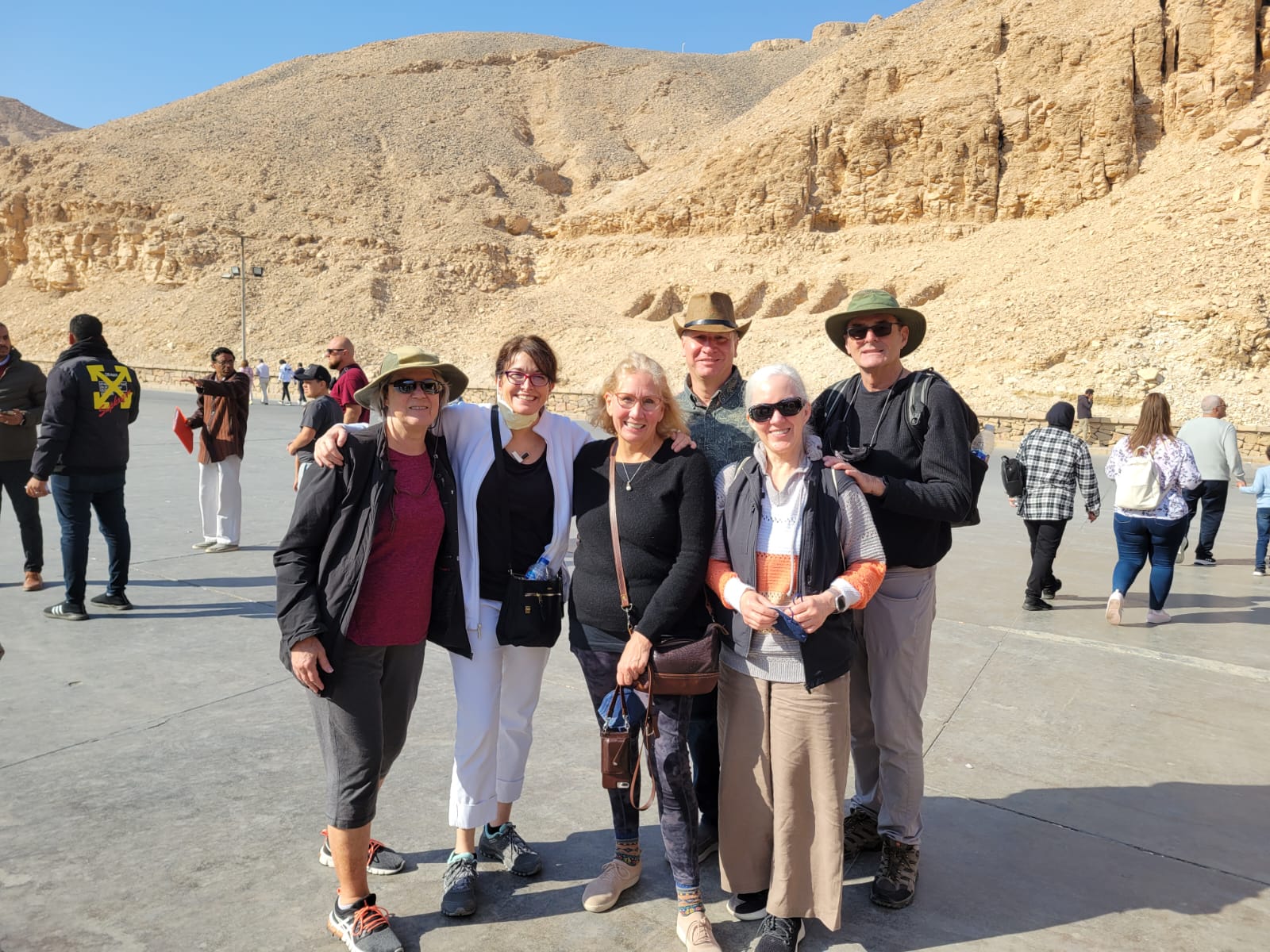 Day 1 – Luxor • Esna • El Kab • Nile Island